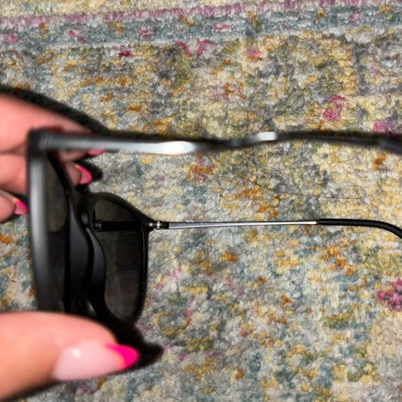 Rayban Sunglasses - Picture 6 of 7